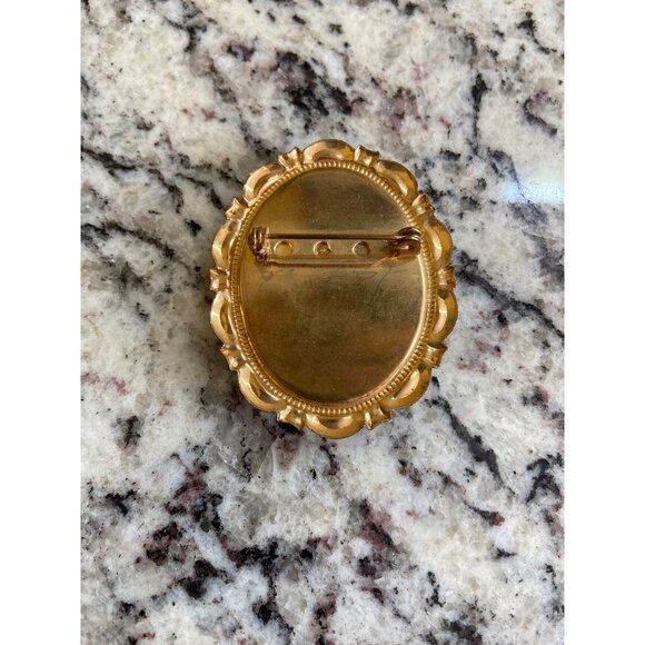 Vintage Cameo Brooch Gold Tone Oval Lady Portrait Pin Victorian Revival Style - Picture 4 of 6